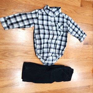 ▪️Carters buttom down black plaid onsesie